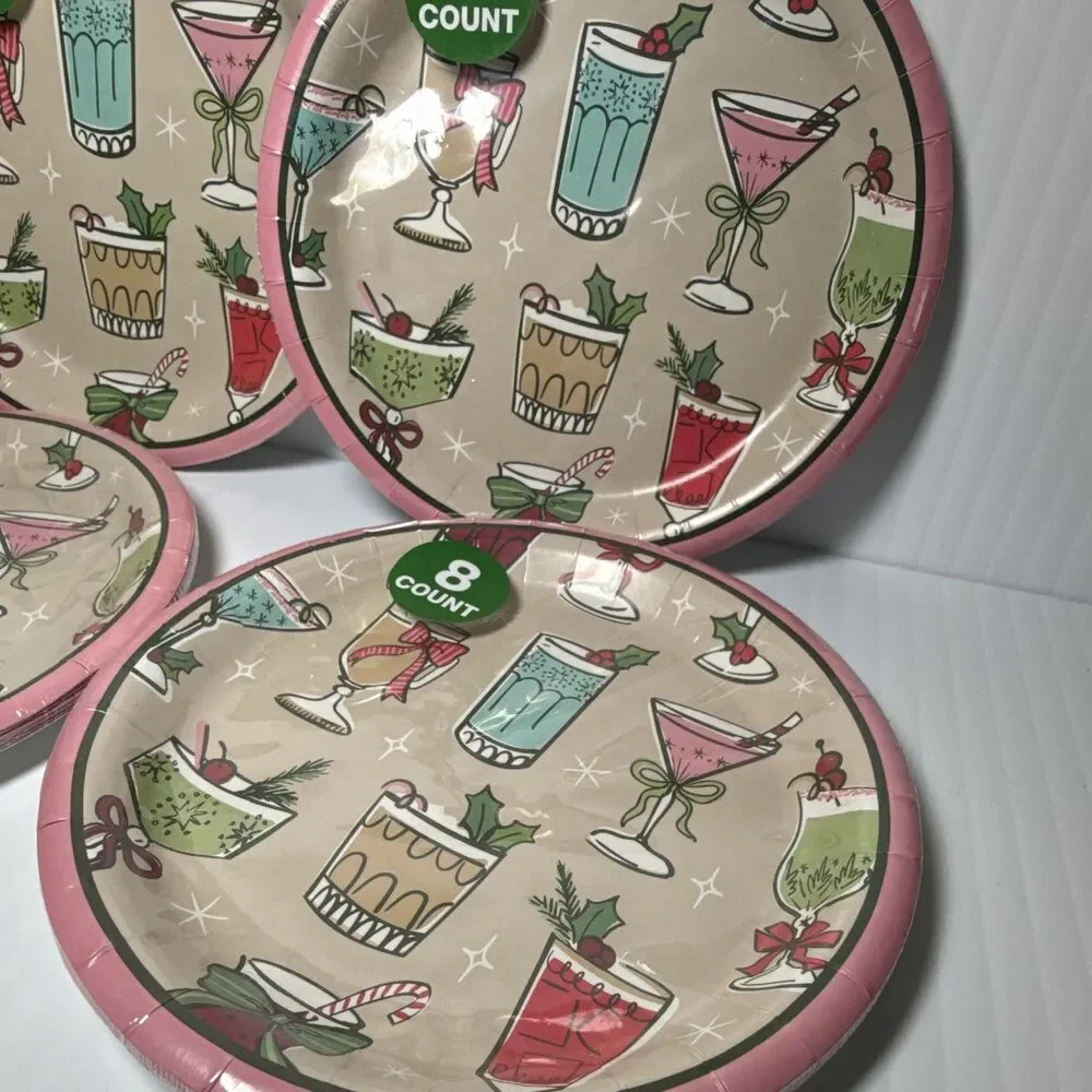 Design International Group Christmas Cocktail 7in Paper Plates 4pack of 8ct